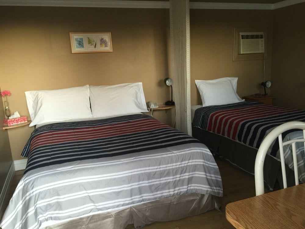 Motel Montgolfiere Jp Saint-Jean-sur-Richelieu ภายนอก รูปภาพ